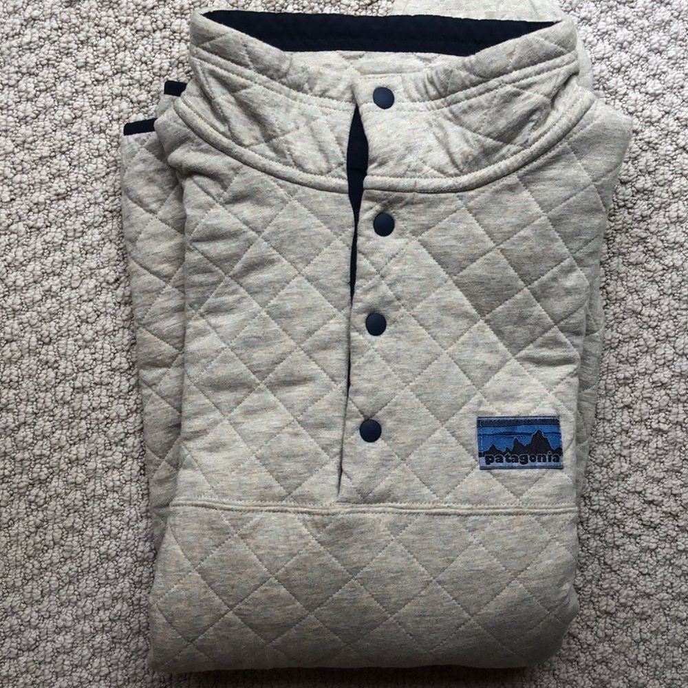 Men’s Patagonia quilted pullover